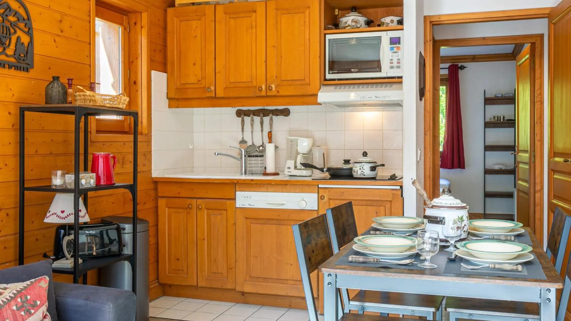 Apartment Charmant 3 Pieces Avec Balcon, Vue, Et Wifi A Val-D'Isere - Fr-1-694-201